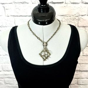 Jewelmint Arctic Nest pendant gold tone crystal necklace